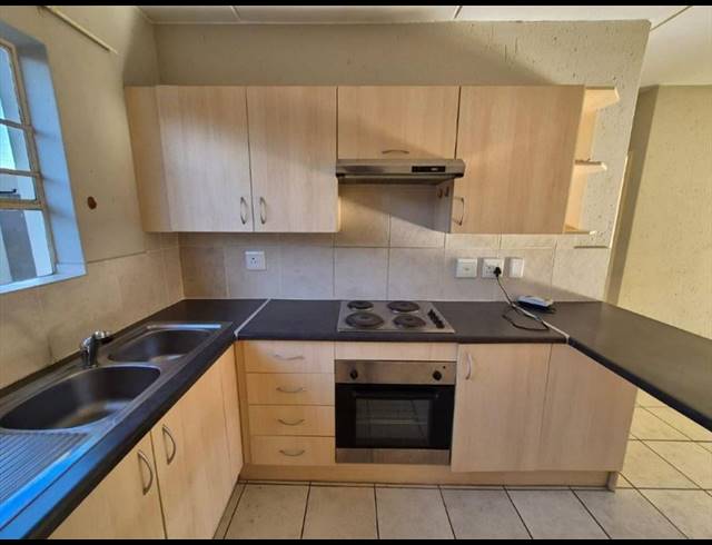 2 BEDROOM TOWNHOUSE FOR SALE IN RYNFIELD